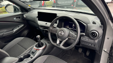 Nissan Juke 1.0 DiG-T N-Connecta 5dr Petrol Hatchback